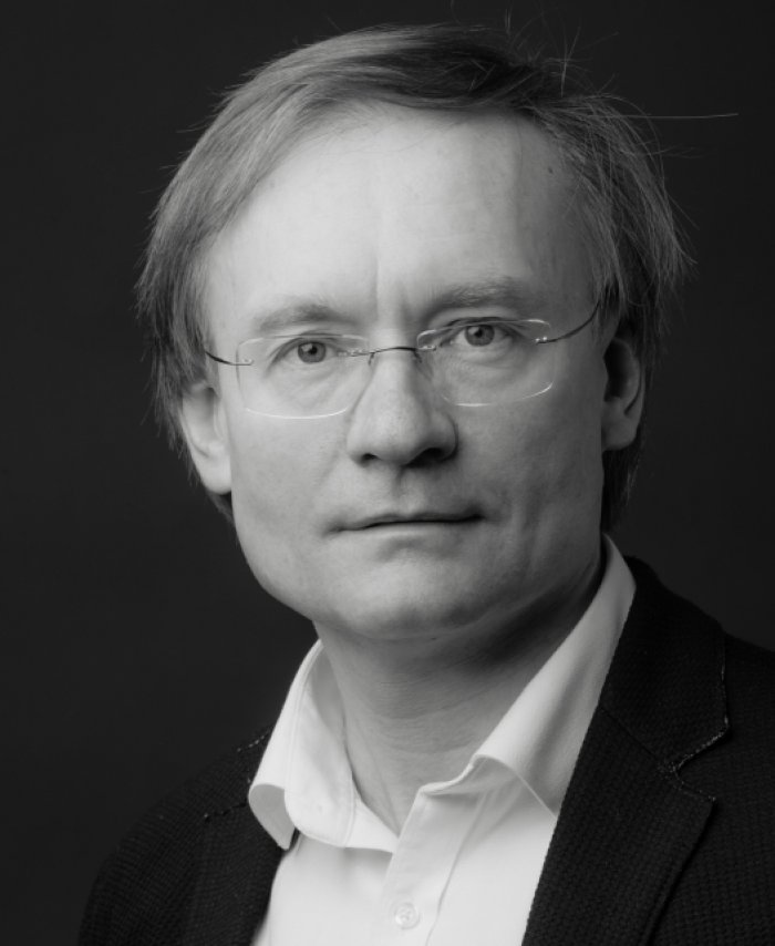 ROBERTAS ŠERVENIKAS