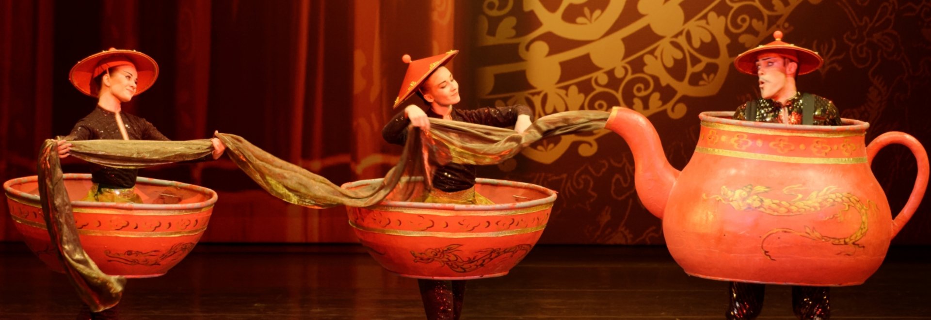 THE NUTCRACKER